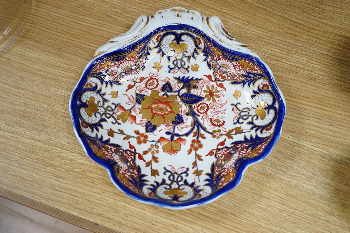 An early 19th century Derby Imari porcelain dessert service, two handled fruit dish 29cm wide